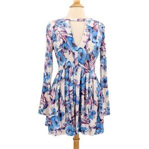 Free People Tegan Mini Dress size 6 Blue Floral Keyhole Pleated Boho Fairy
